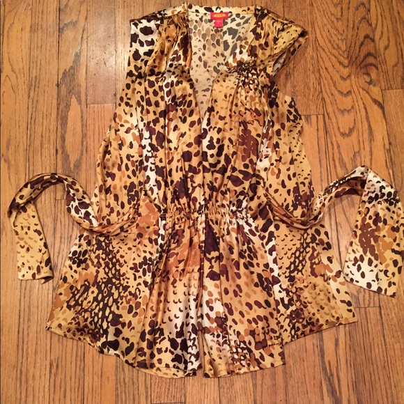 Eye Tops - Eye brand cat print silk blouse